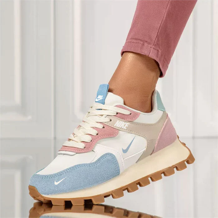 Women's Sneakers